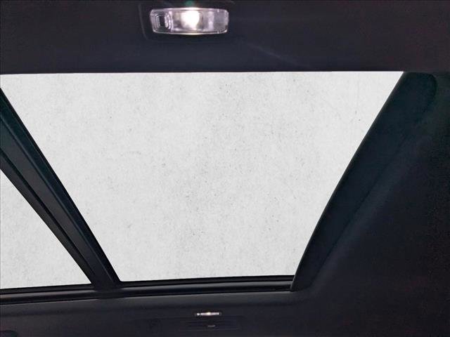 New 2026 Chevrolet Suburban Premier image 18