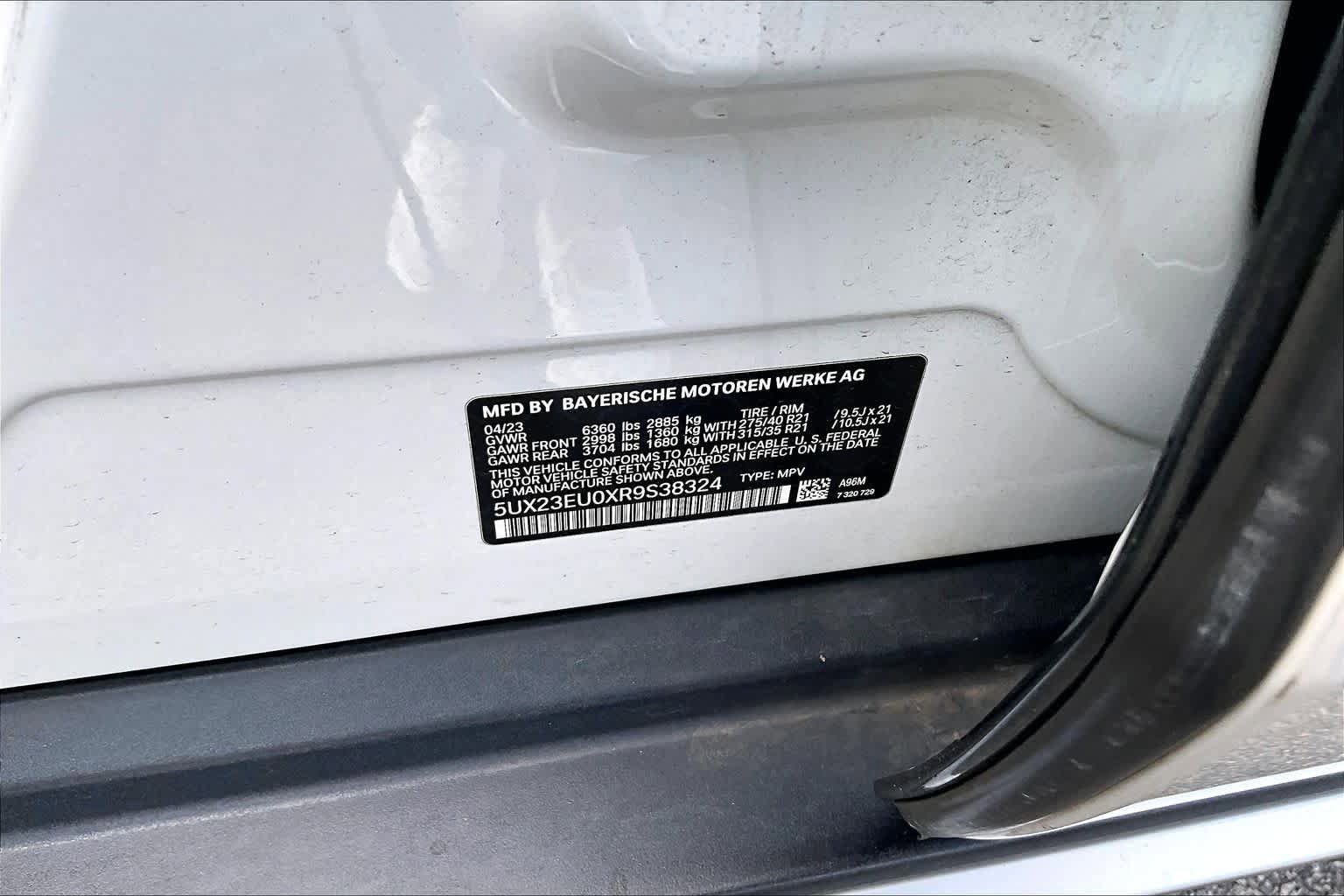 Used 2024 BMW X5 xDrive40i w/ Parking Assistance Package AWD/4WD image 39