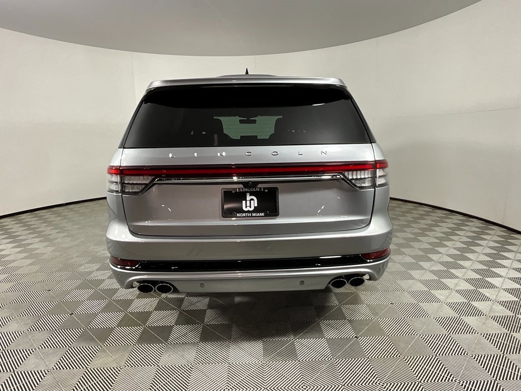 Certified 2024 Lincoln Aviator Reserve w/ Equipment Group 201A image 8