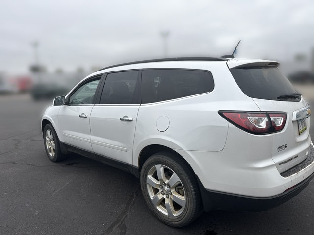 Used 2017 Chevrolet Traverse LT w/ Style and Technology Package AWD/4WD image 37