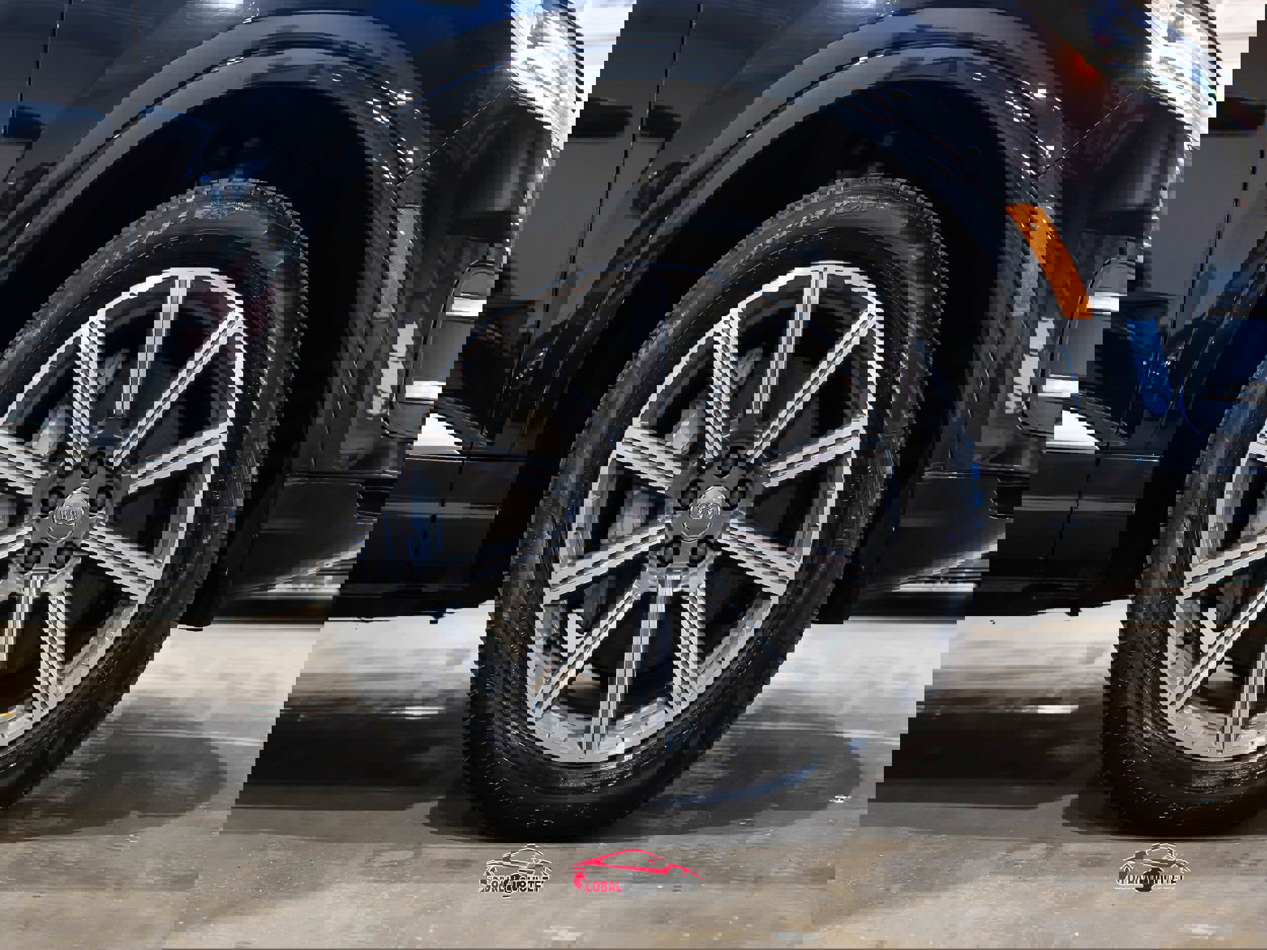 Used 2017 Audi Q7 3.0T Premium Plus w/ Premium Plus Package image 9