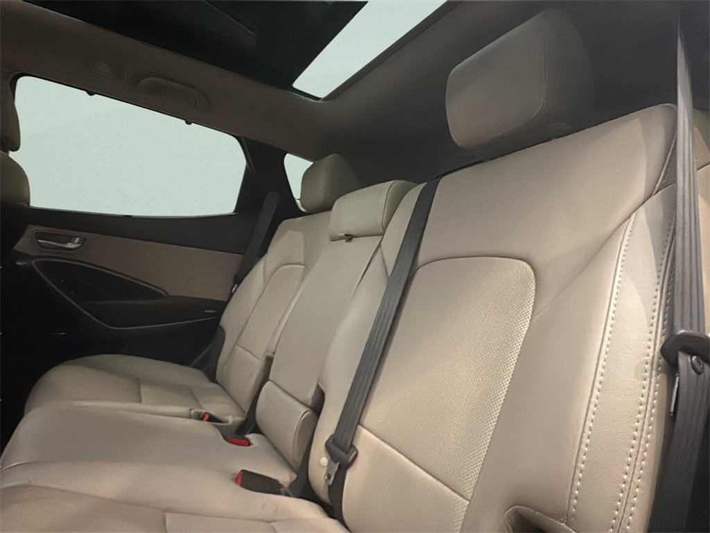 Used 2017 Hyundai Santa Fe Sport image 10