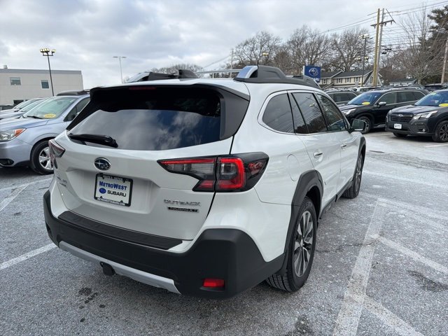 Used 2023 Subaru Outback Touring XT image 9