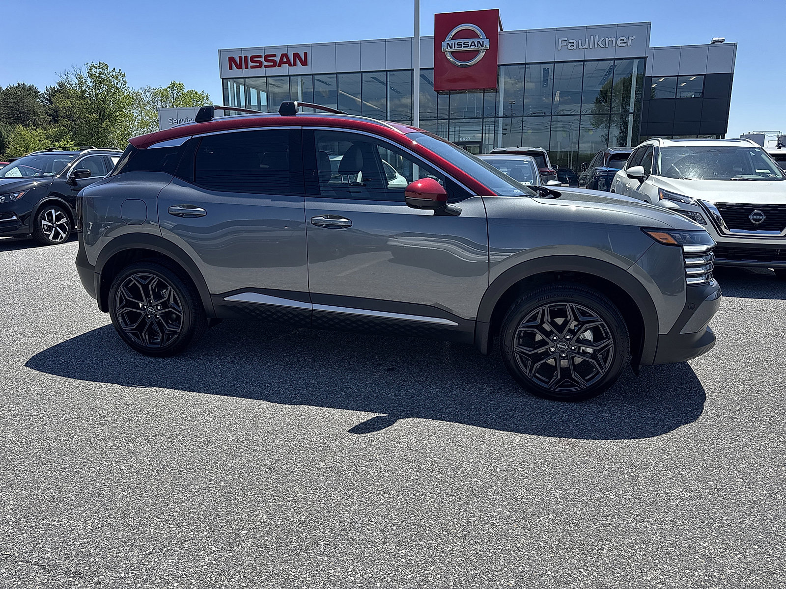Certified 2026 Nissan Kicks SR w/ Cold Weather Package AWD/4WD image 2