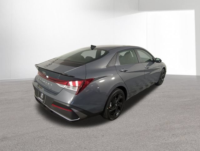 New 2026 Hyundai Elantra Sport FWD image 12
