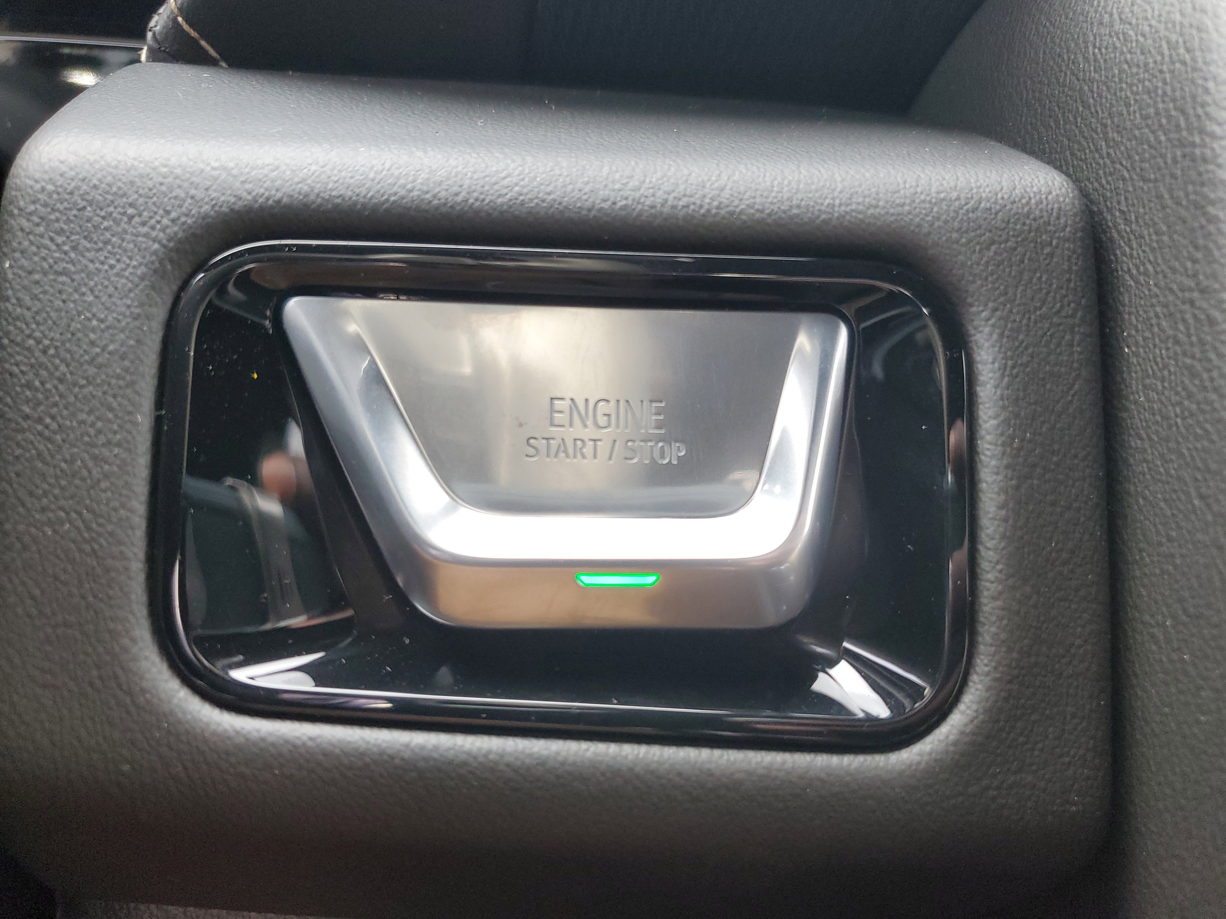 New 2026 GMC Yukon Elevation image 29