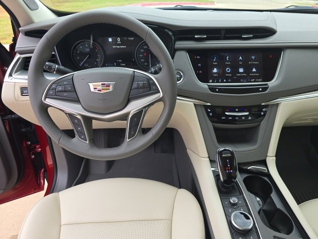 New 2025 Cadillac XT5 Premium Luxury w/ Technology Package image 19