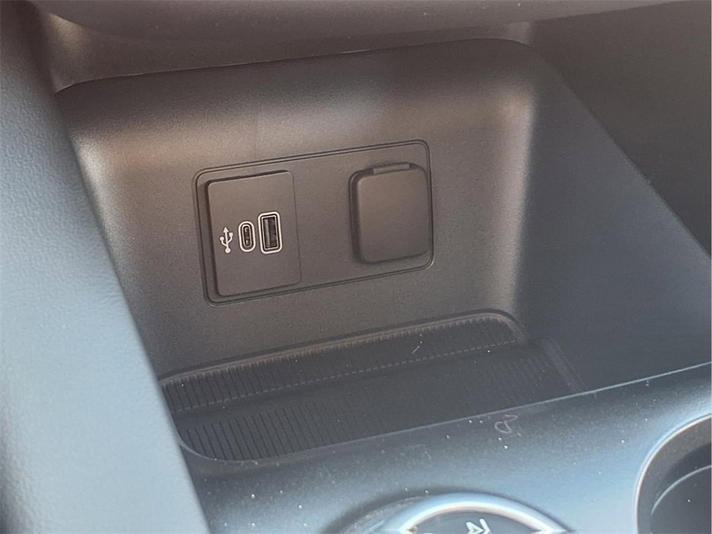 New 2026 Ford Explorer ST-Line image 11