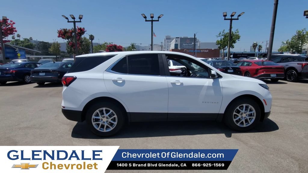 Certified 2024 Chevrolet Equinox LT FWD image 9