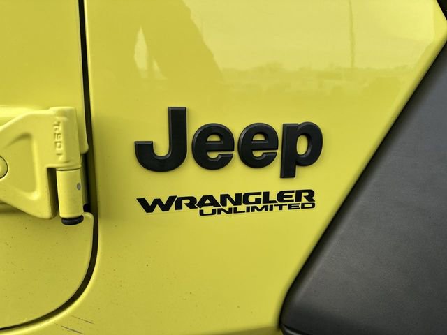 Used 2022 Jeep Wrangler Unlimited Sport w/ Xtreme Recon 35" Tire Package image 32