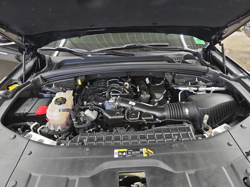 Certified 2023 Jeep Grand Cherokee Limited AWD/4WD image 32