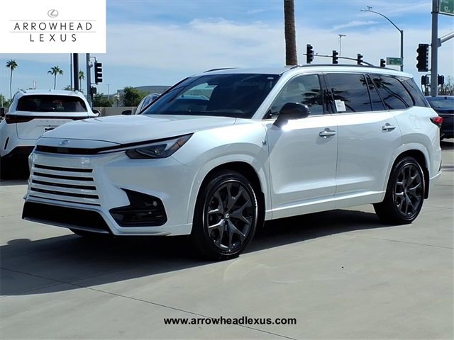 New 2026 Lexus TX 500h AWD image 1