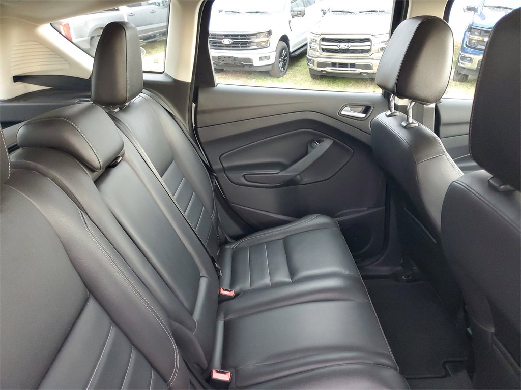 Used 2013 Ford C-MAX SEL image 32