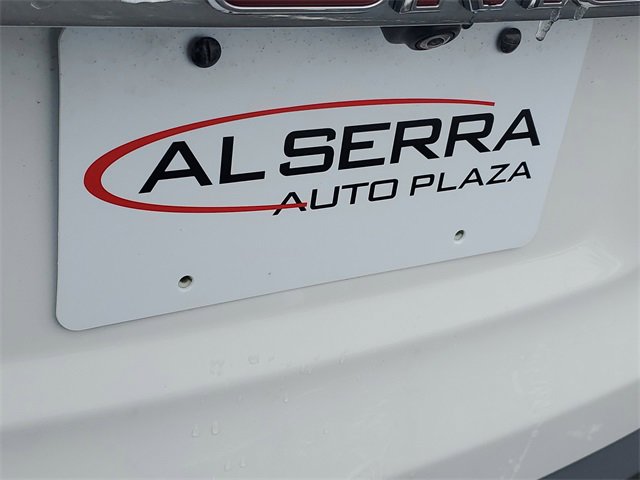 Used 2021 GMC Acadia SLE w/ Driver Convenience Package image 6