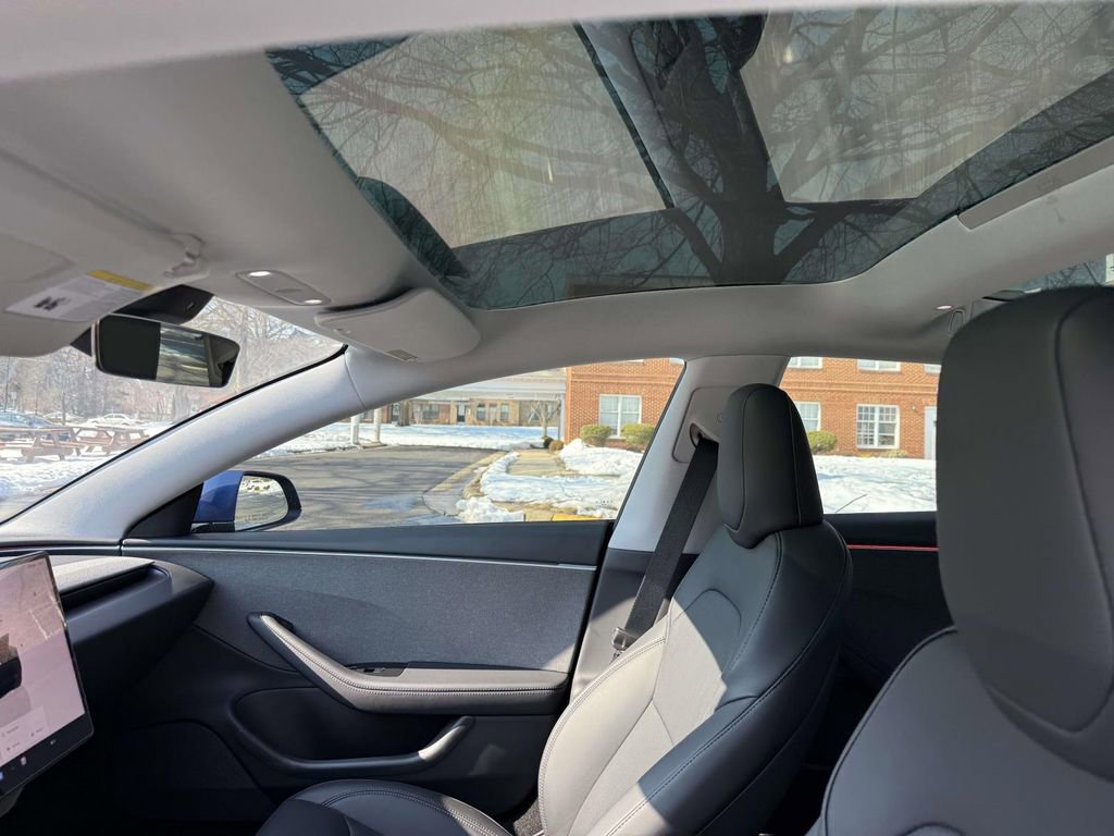Used 2025 Tesla Model 3 Long Range image 20