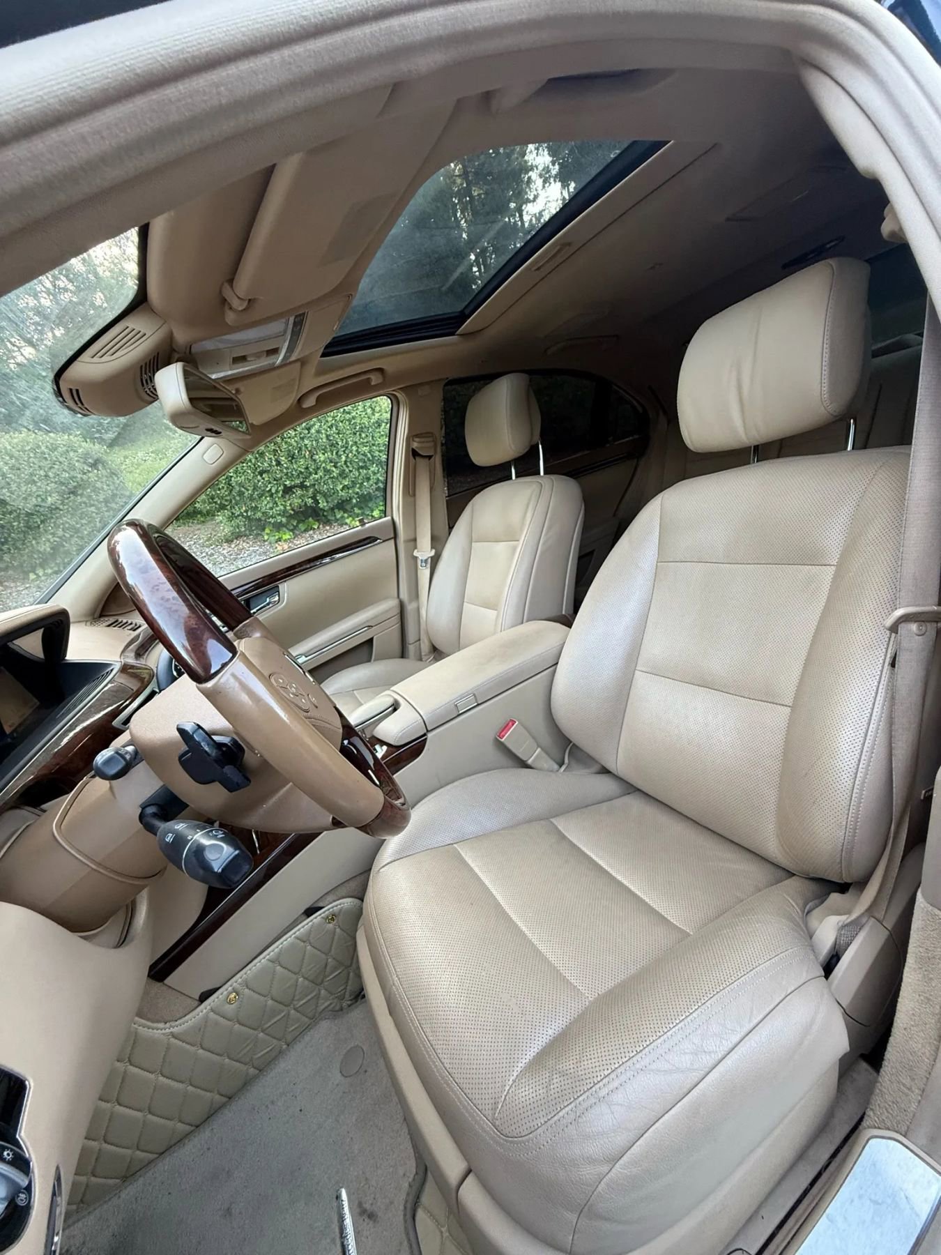 Used 2012 Mercedes-Benz S 550 4MATIC image 12