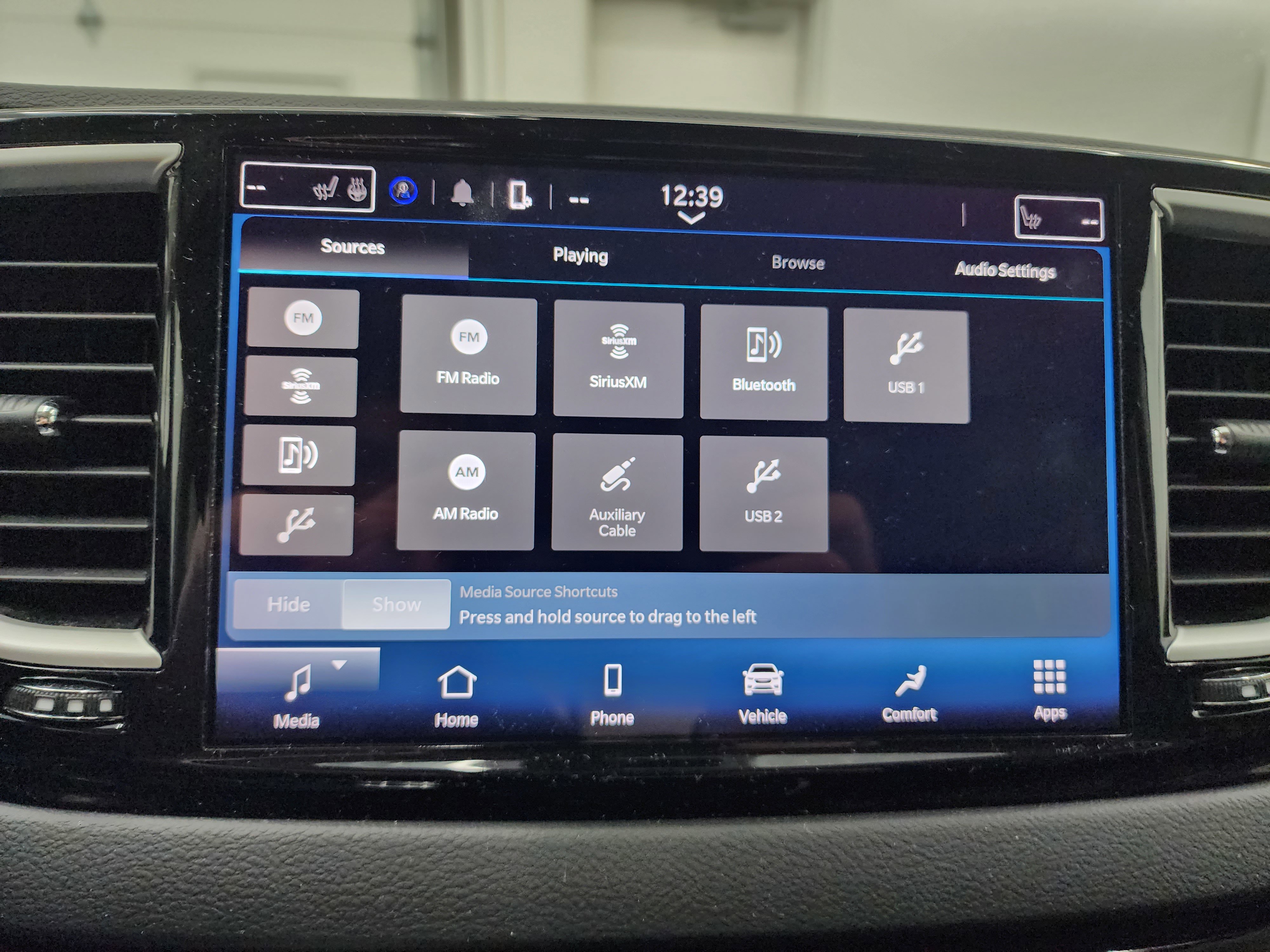 Used 2024 Chrysler Pacifica Touring-L image 49