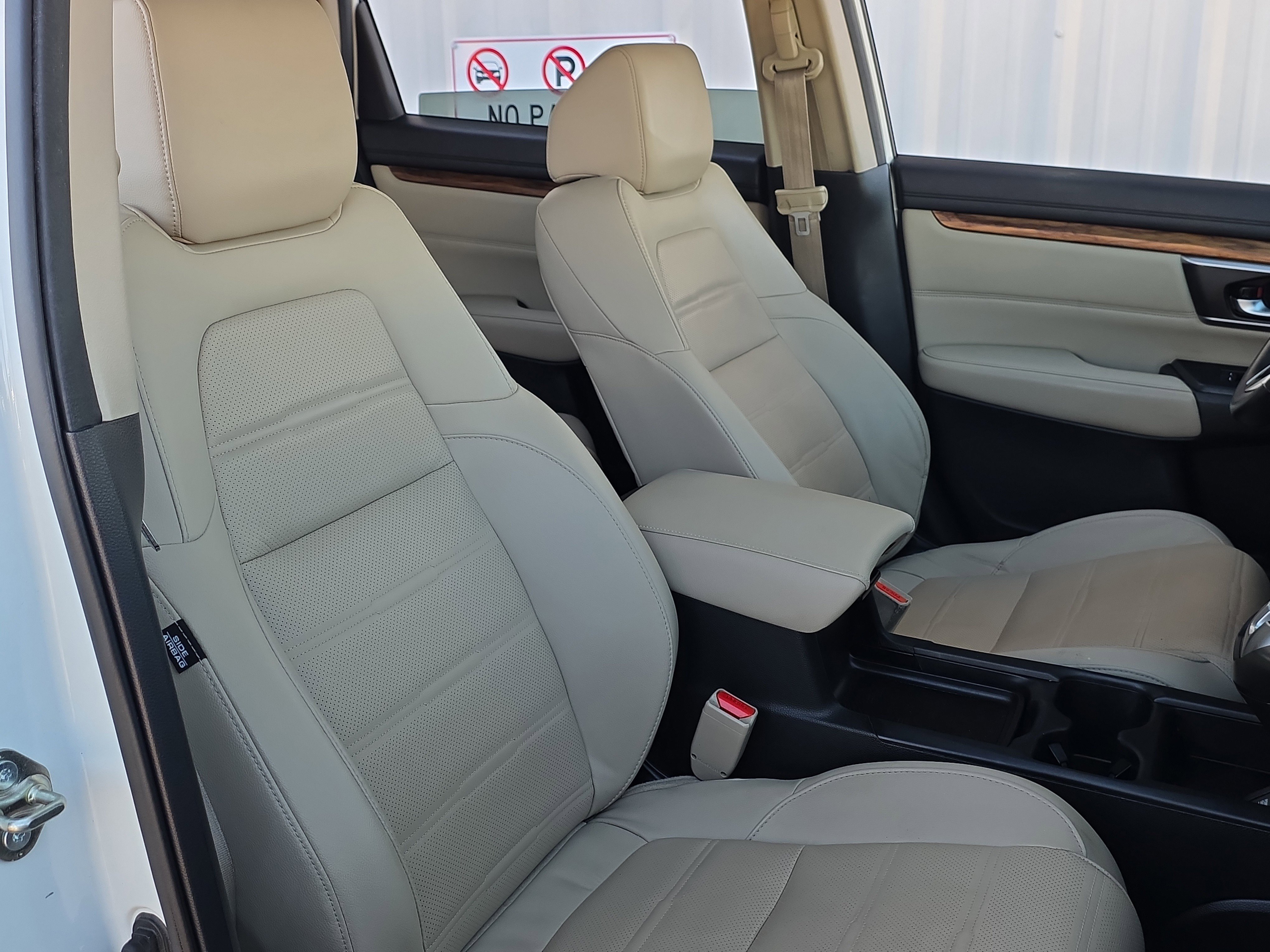 Used 2018 Honda CR-V Touring image 35