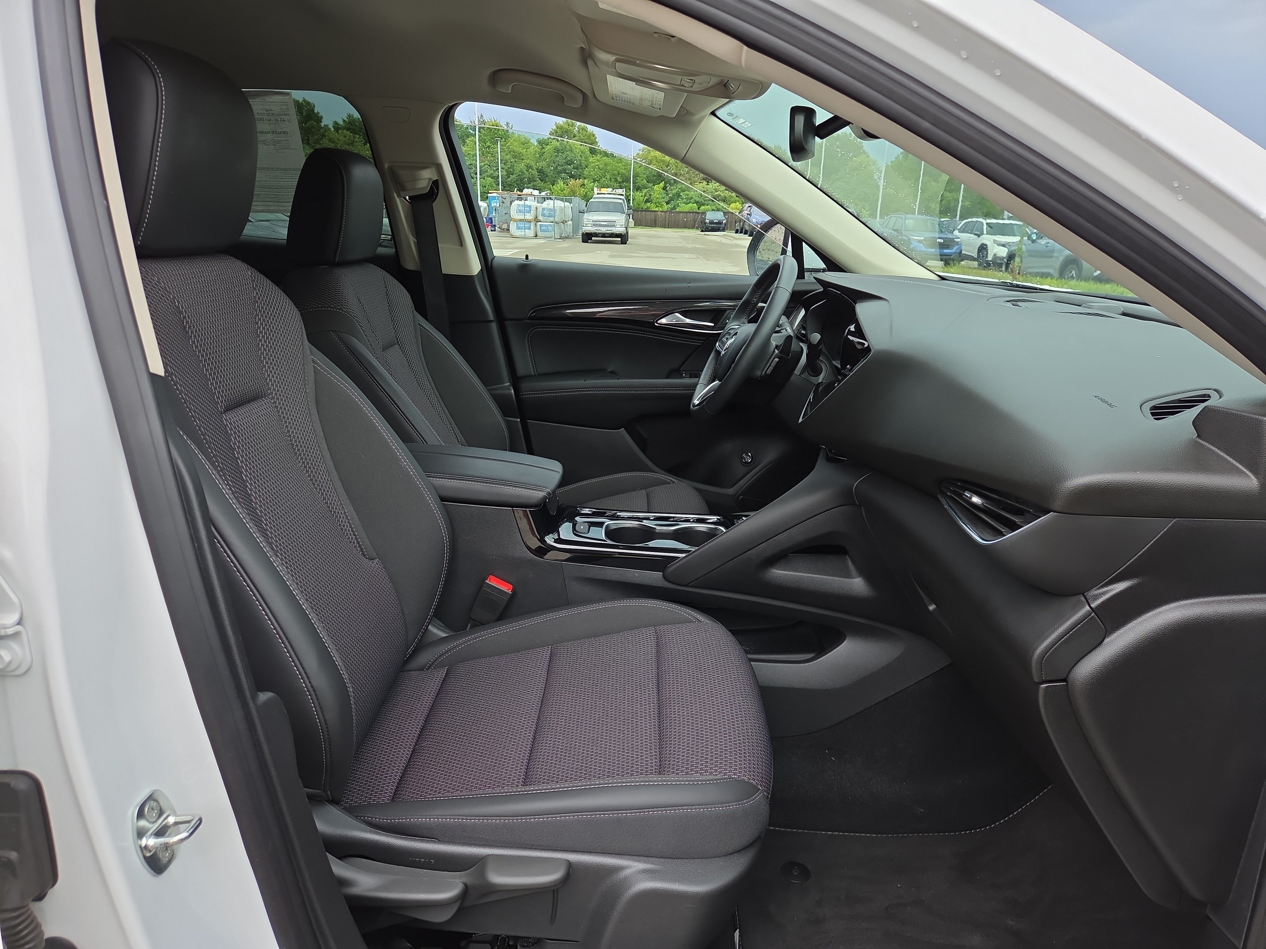 Used 2023 Buick Envision Preferred w/ Premium Seat Package AWD/4WD image 15