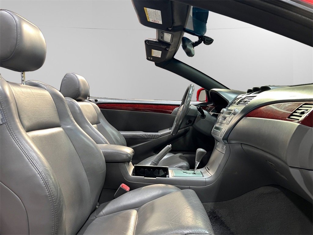 Used 2004 Toyota Solara SLE image 14