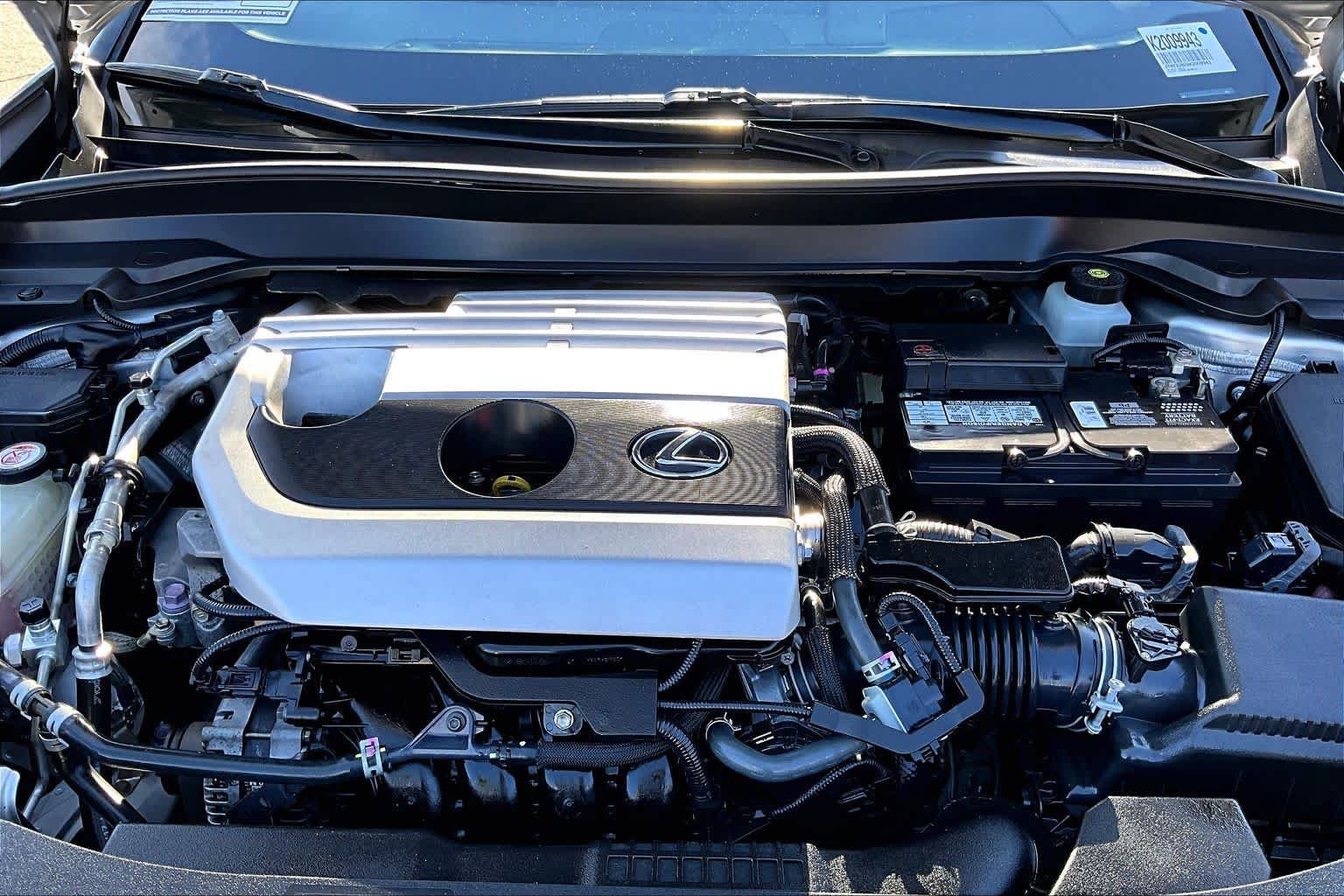 Used 2019 Lexus UX 200 w/ Premium Package FWD image 29
