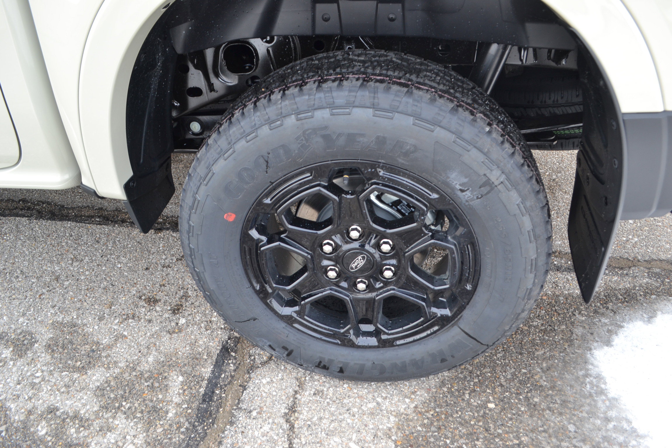 New 2025 Ford Ranger Lariat w/ Black Appearance Package image 5