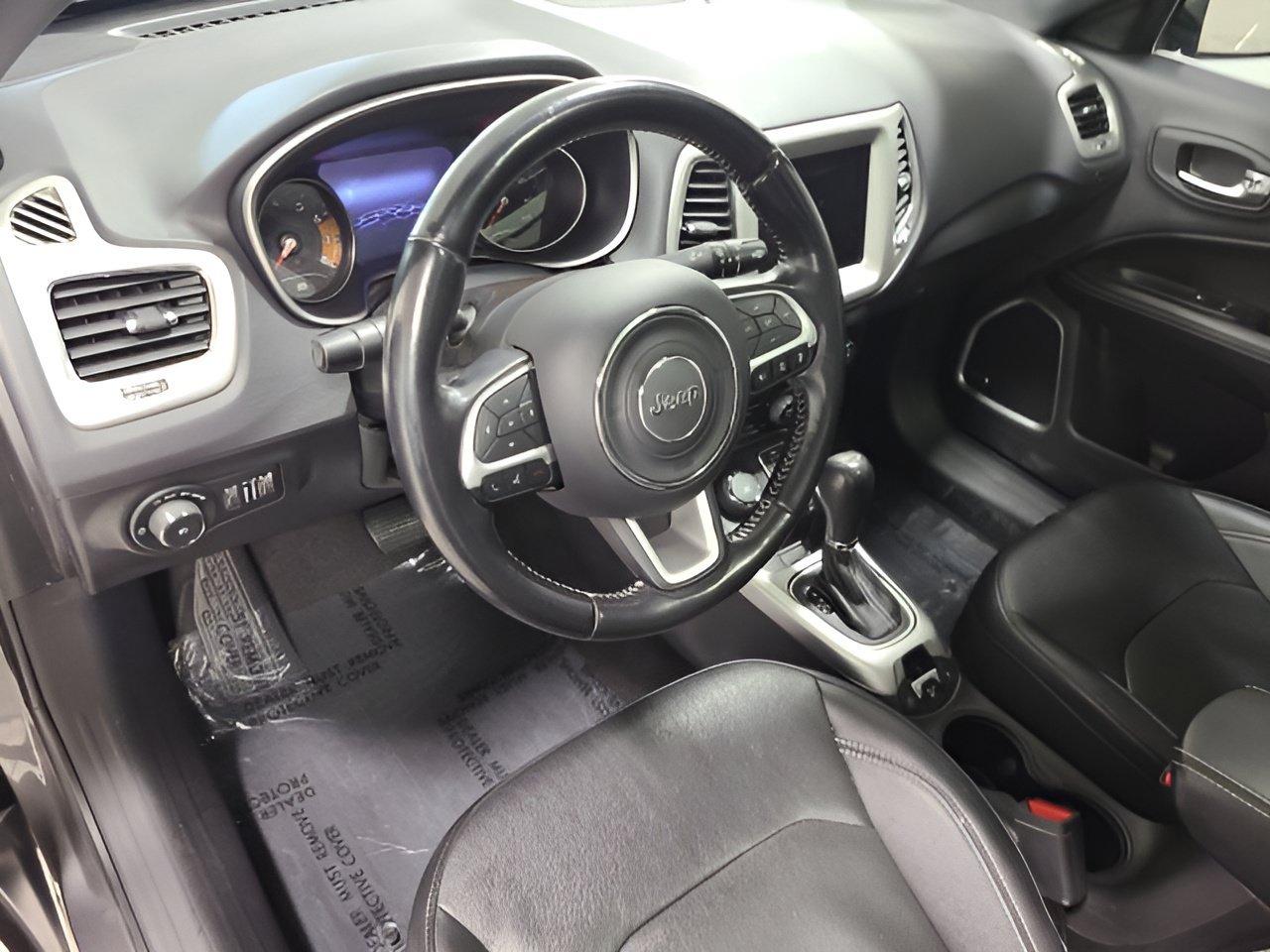 Used 2021 Jeep Compass Latitude w/ Sun and Sound Group AWD/4WD image 24