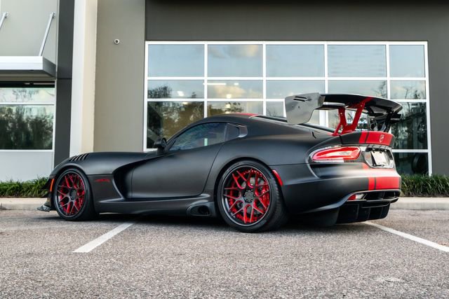Used 2017 Dodge Viper GTC w/ ACR Package image 4