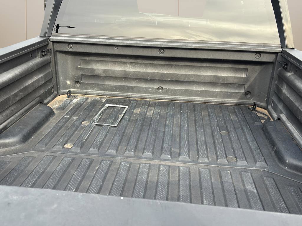 Used 2025 Honda Ridgeline Sport image 14