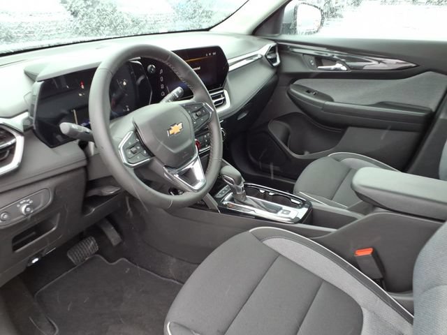 New 2026 Chevrolet TrailBlazer LT w/ LT Cold Weather Package AWD/4WD image 11