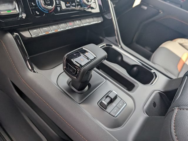 New 2026 GMC Sierra 1500 AT4 w/ AT4 Premium Package AWD/4WD image 23