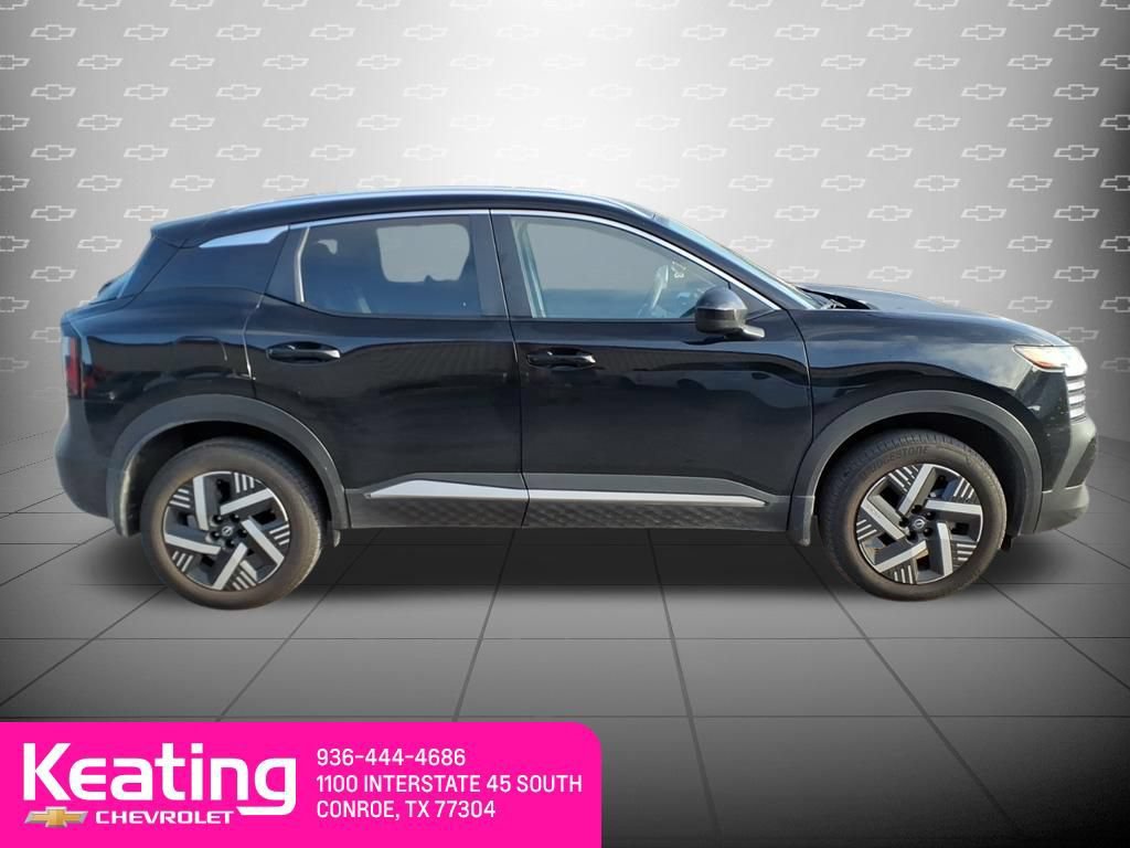 Used 2026 Nissan Kicks SV FWD image 4