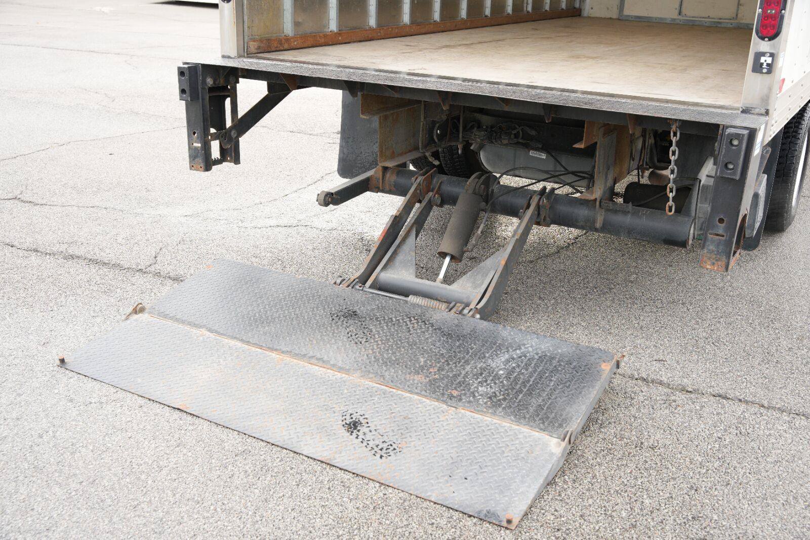 Used 2023 Ford E-350 and Econoline 350 Super Duty w/ Power Windows & Locks Group RWD image 13