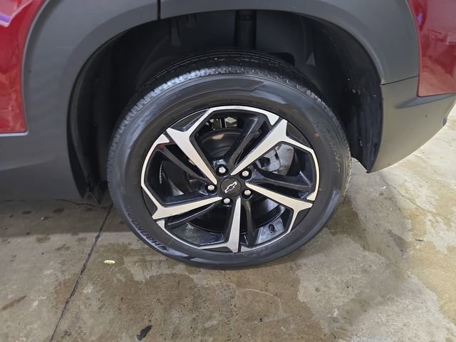 Used 2023 Chevrolet TrailBlazer RS w/ Convenience Package image 35