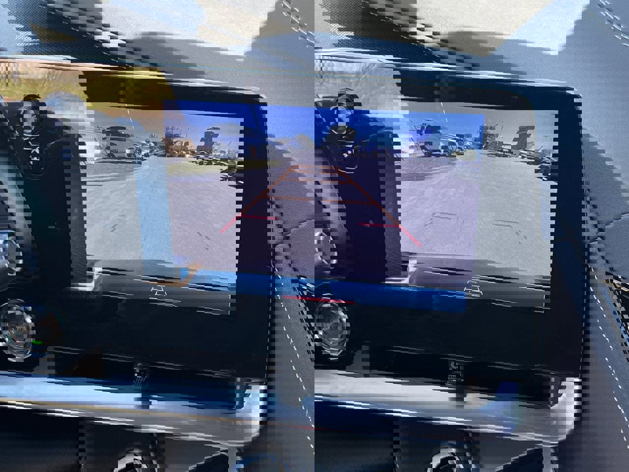 Used 2024 Chevrolet Corvette Stingray Coupe w/ Z51 Performance Package image 18