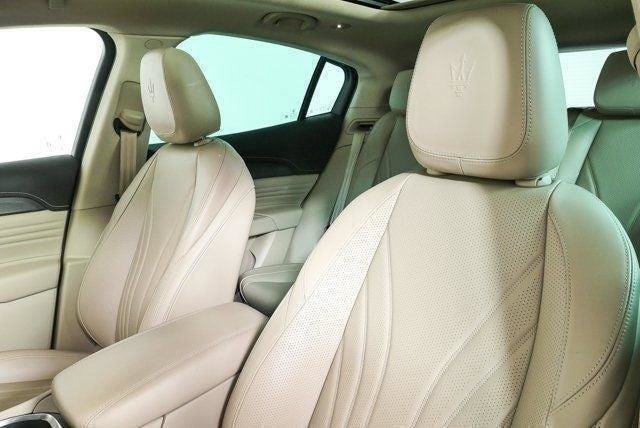 Used 2023 Maserati Grecale Modena AWD/4WD image 2
