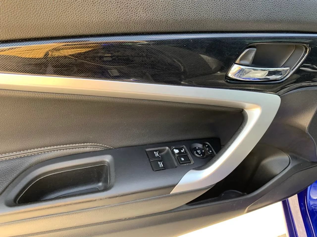 Used 2014 Honda Accord EX-L image 11