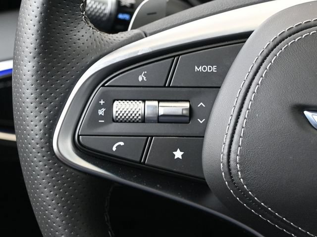 Used 2024 Genesis GV70 3.5T Sport w/ Sport Advanced Package AWD/4WD image 29