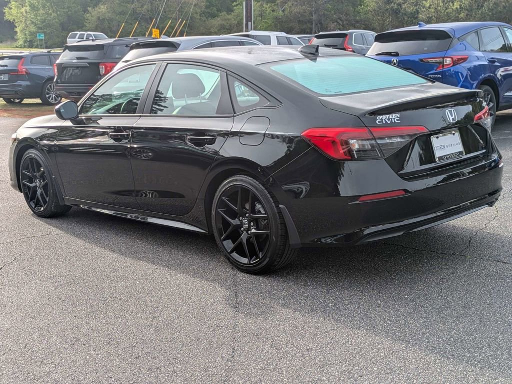 Used 2023 Honda Civic Sport image 4