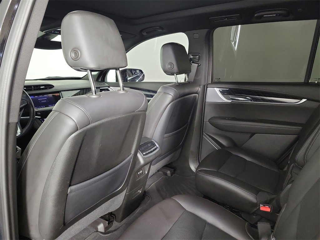 Certified 2023 Cadillac XT6 Premium Luxury image 13