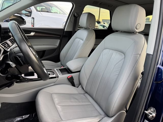 Used 2022 Audi Q5 2.0T Premium w/ Convenience Package AWD/4WD image 14