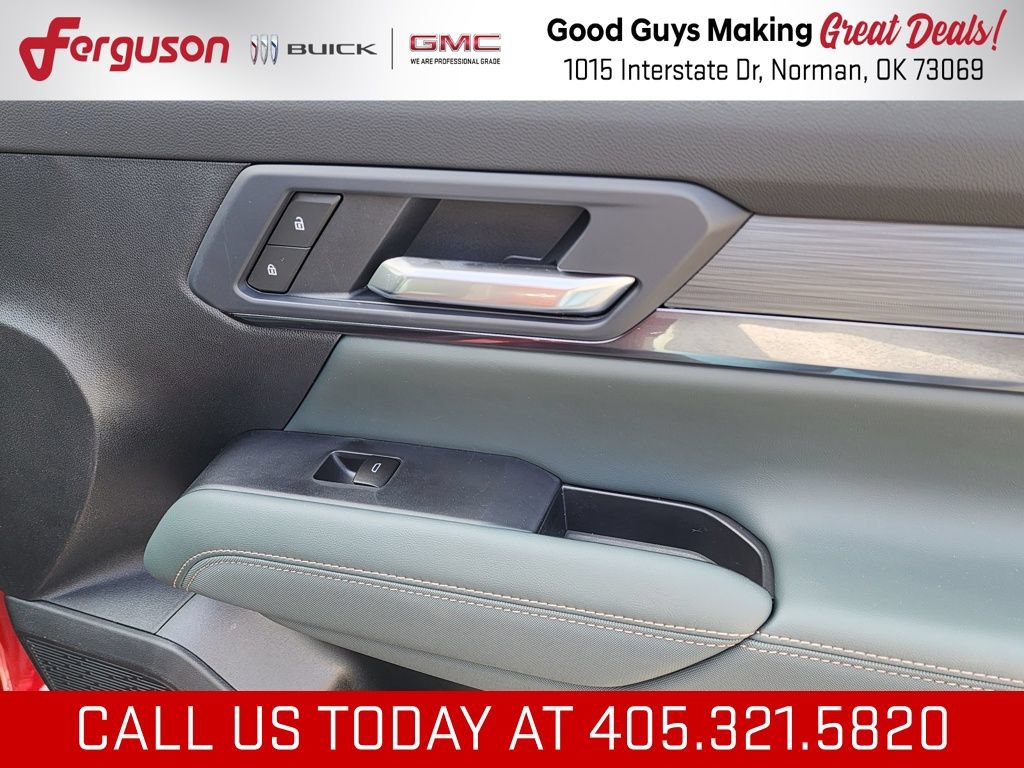 New 2026 GMC Terrain AT4 w/ Convenience Package III AWD/4WD image 39