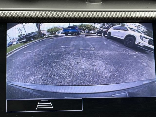 Used 2023 Buick Encore GX Select w/ Sport Touring Package FWD image 24