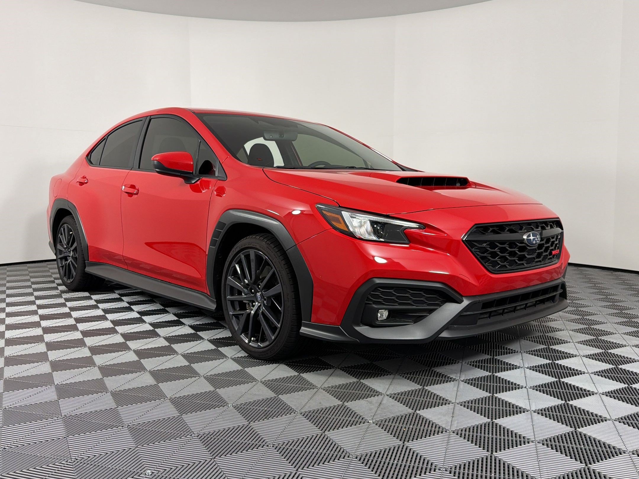Used 2025 Subaru WRX Premium AWD/4WD image 7