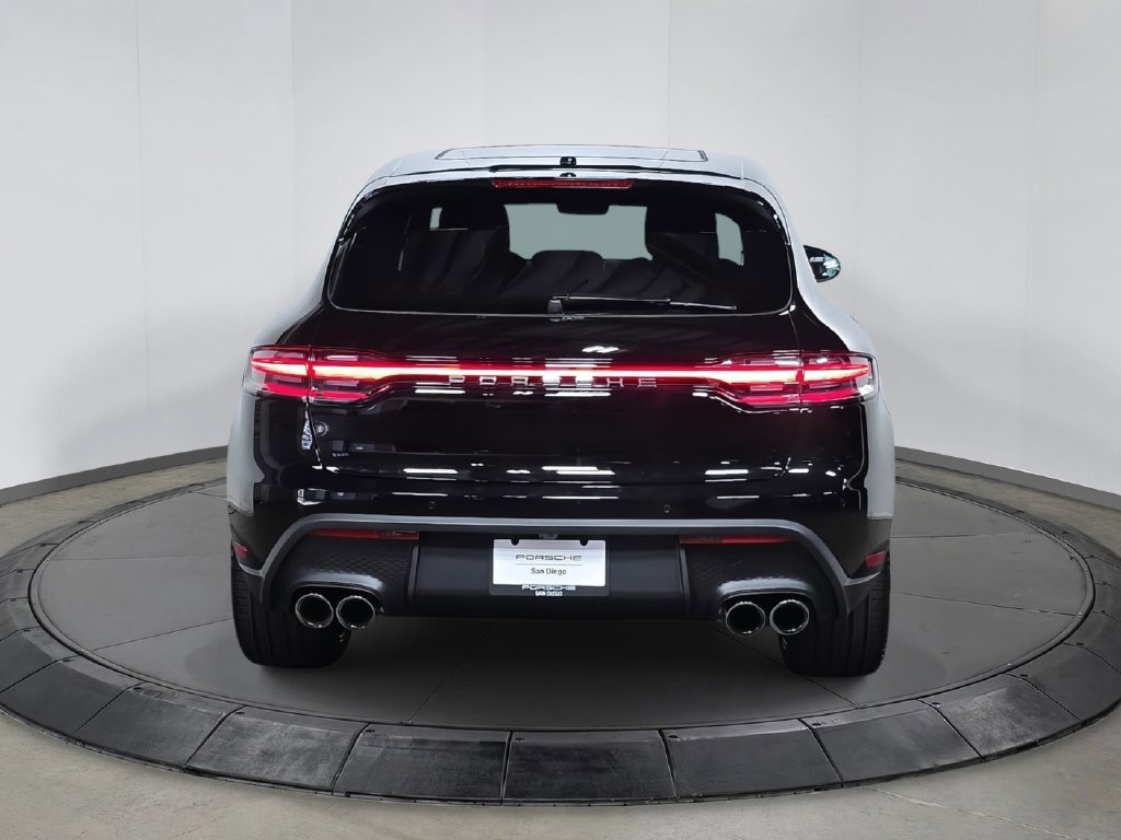 Certified 2026 Porsche Macan AWD/4WD image 6