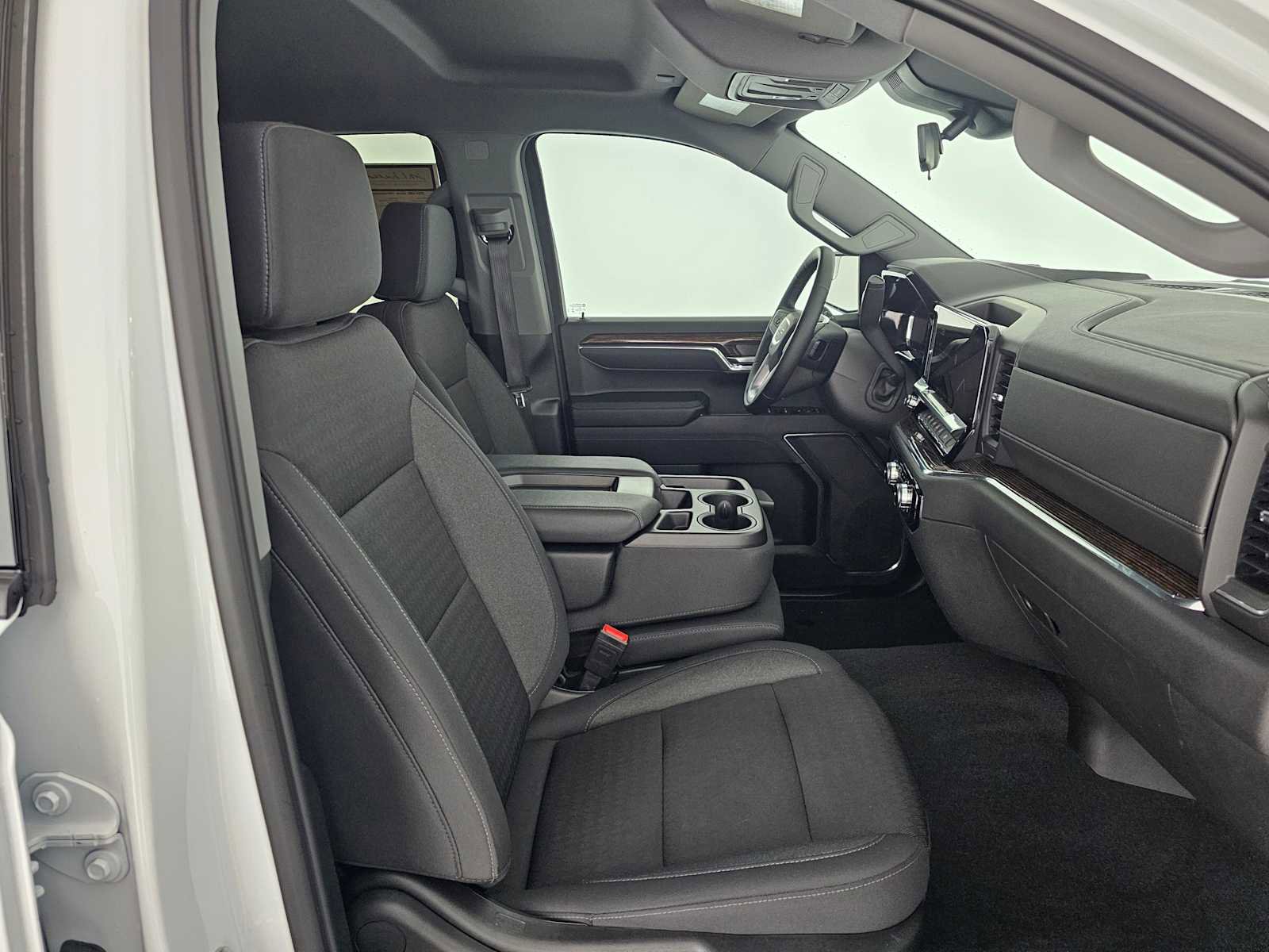 Used 2024 GMC Sierra 1500 Elevation image 10