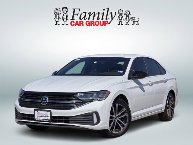 Used 2024 Volkswagen Jetta Sport image 1