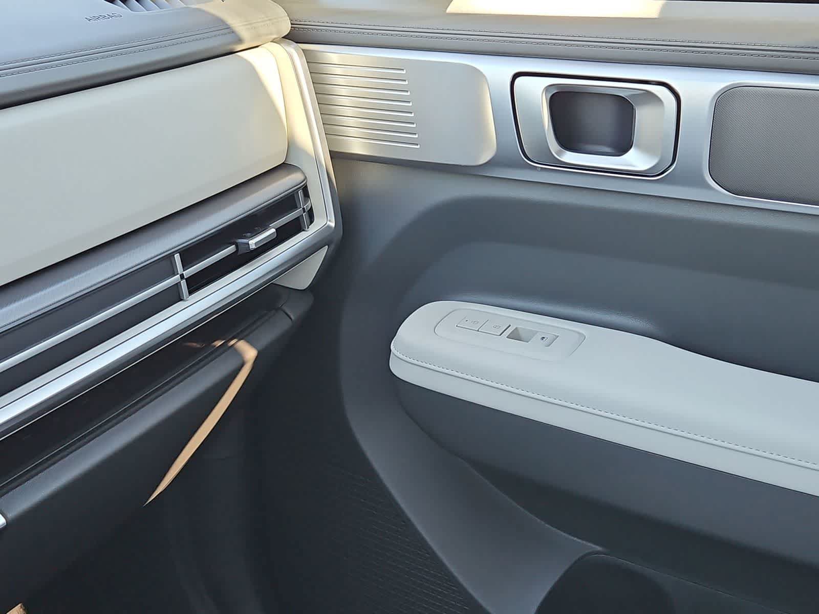 New 2026 Hyundai Santa Fe SEL AWD/4WD image 29