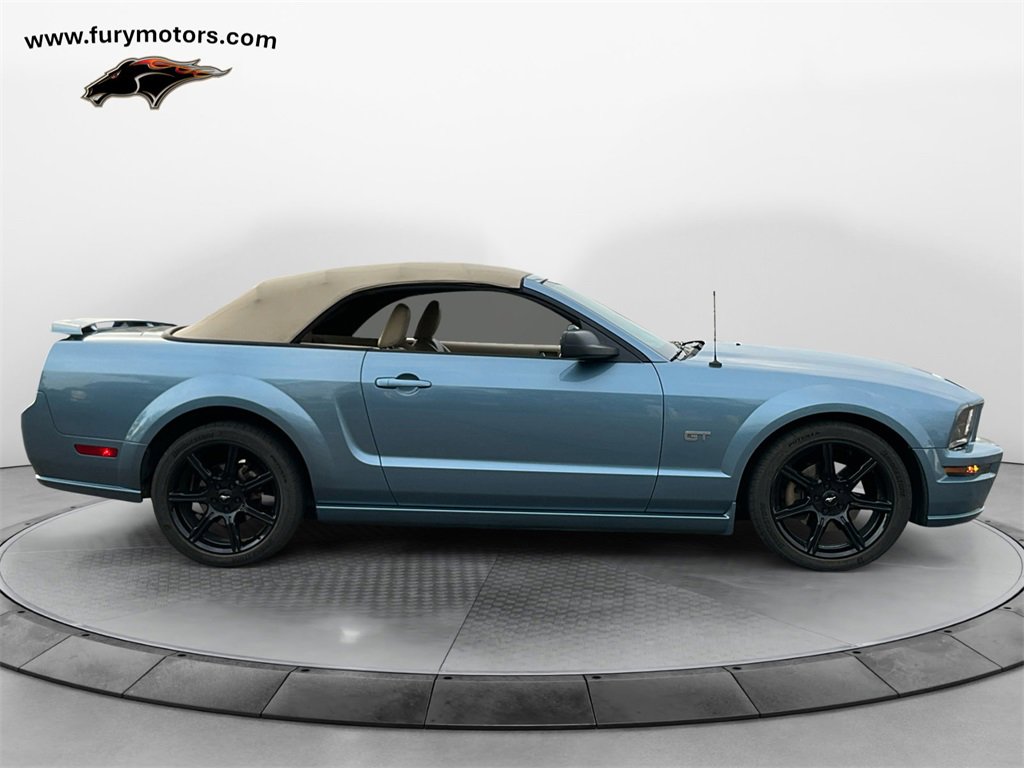 Used 2006 Ford Mustang GT image 2