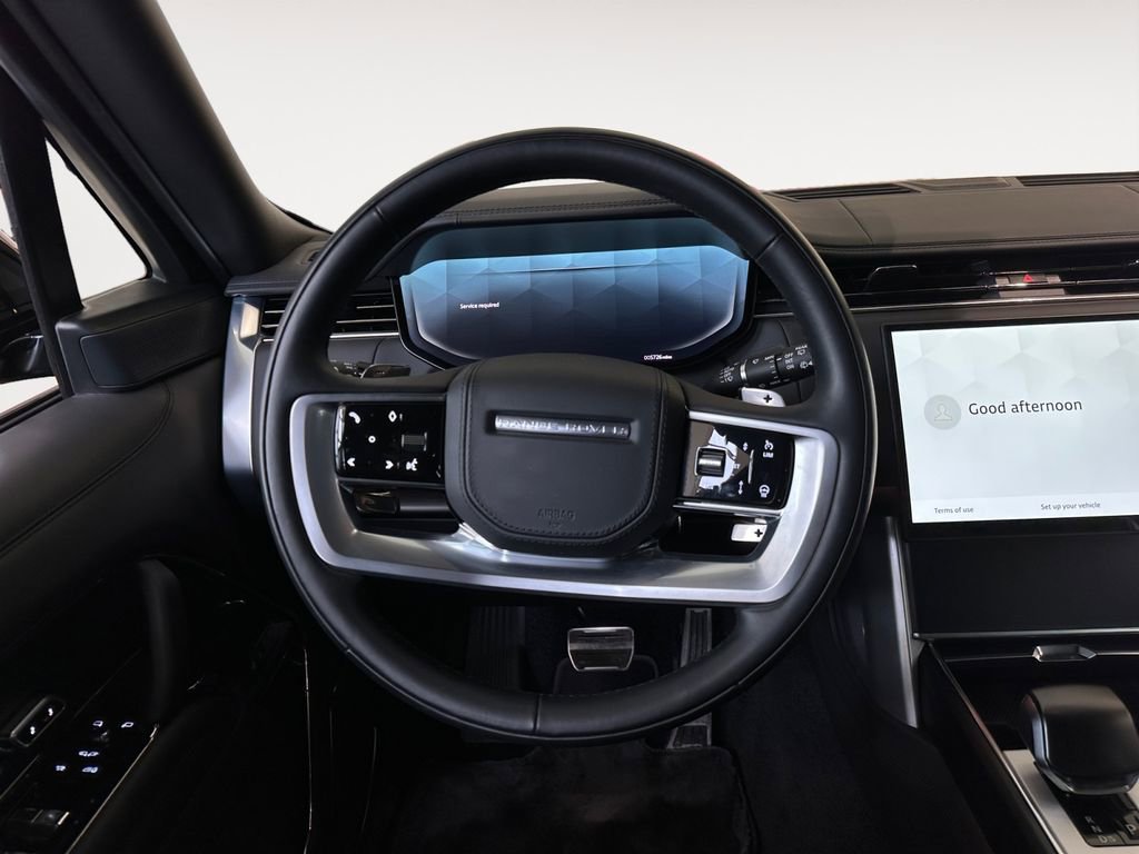 Used 2025 Land Rover Range Rover SV image 10
